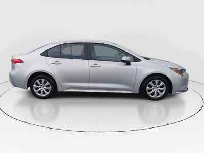 2025 Toyota Corolla — photo 8 view