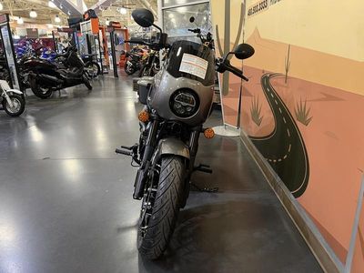 2025 Indian Motorcycle Sport Chief RT Heavy Metal — side profile view