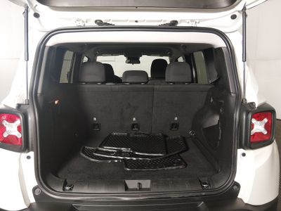 2023 Jeep Renegade - Photo 11