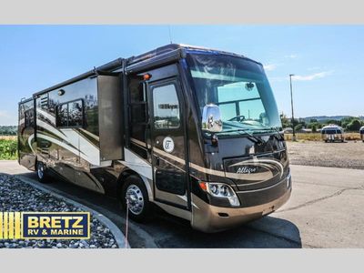 2014 Tiffin Motorhomes Allegro Breeze — front three-quarter view