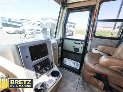 2014 Tiffin Motorhomes Allegro Breeze — photo 11 view
