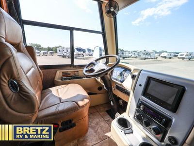 2014 Tiffin Motorhomes Allegro Breeze — photo 13 view
