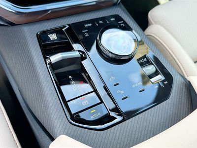 2026 BMW X3 — photo 13 view