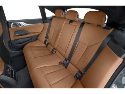 2026 BMW i4 — photo 15 view