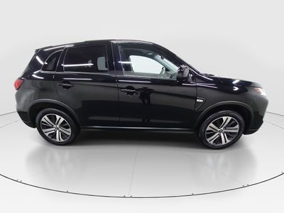 2024 Mitsubishi Outlander Sport — photo 8 view