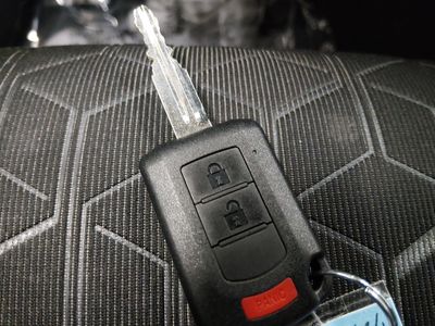 2024 Mitsubishi Outlander Sport — photo 15 view