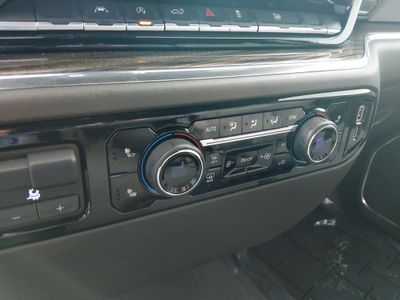 2025 Chevrolet Silverado 1500 - Photo 17