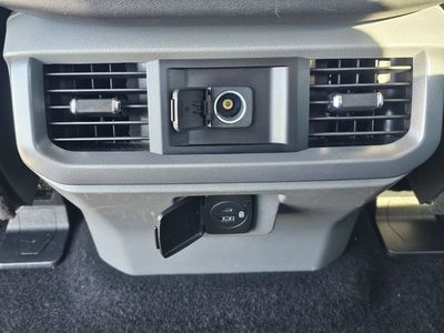 2023 Ford F-150 — photo 17 view