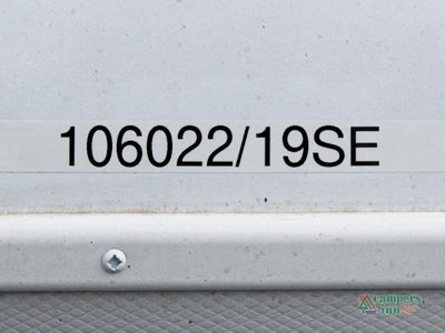 2026 Coachmen Freedom Express Select — photo 32 view