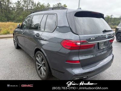2022 BMW X7 - Photo 3