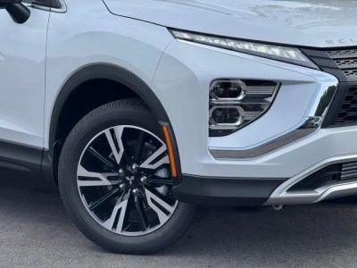 2025 Mitsubishi Eclipse Cross — side profile view