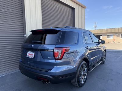 2018 Ford Explorer - Photo 3