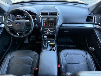 2018 Ford Explorer - Photo 16