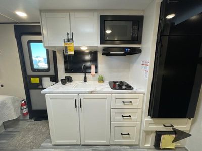 2026 Jayco Jay Flight SLX — photo 12 view