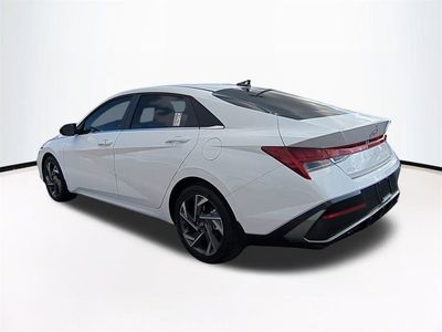 2026 Hyundai ELANTRA — photo 7 view