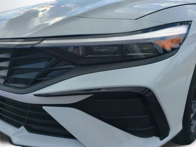 2026 Hyundai ELANTRA — photo 10 view