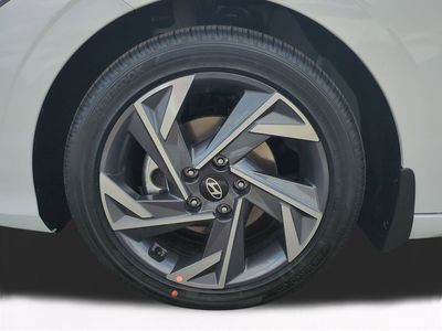 2026 Hyundai ELANTRA — photo 11 view