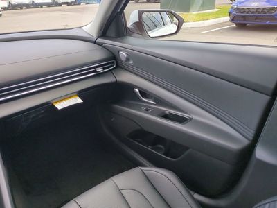 2026 Hyundai ELANTRA — photo 18 view