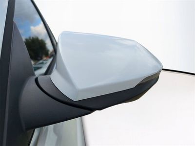 2026 Hyundai ELANTRA — photo 12 view