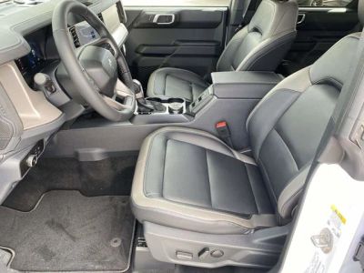 2026 Ford Bronco — photo 12 view