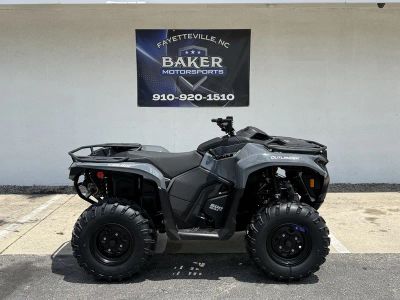 2026 Can-Am Outlander DPS 500 — front three-quarter view