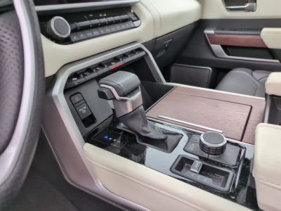 2023 Toyota Sequoia - Photo 22