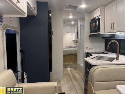 2026 Thor Motor Coach Quantum - Photo 4
