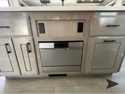 2026 Jayco Pinnacle — photo 20 view