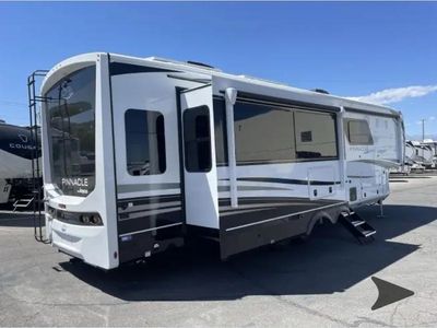 2026 Jayco Pinnacle — photo 9 view