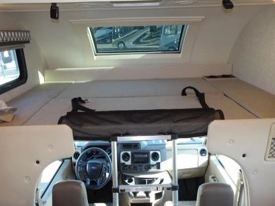 2023 Thor Motor Coach QUANTUM - Photo 4