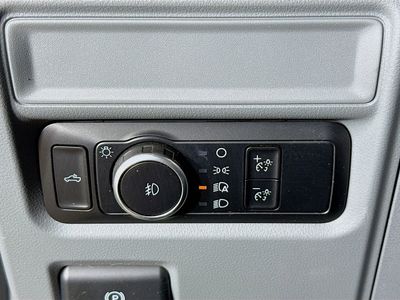 2023 Ford F-150 — photo 8 view