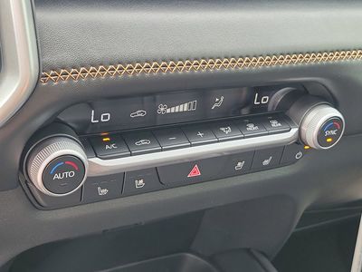 2026 Mazda CX-50 — photo 30 view