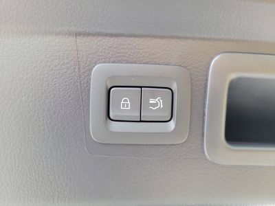 2026 Mazda CX-50 — photo 10 view