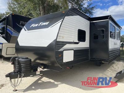 2026 CrossRoads RV Fun Time — engine compartment view