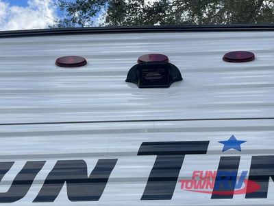 2026 CrossRoads RV Fun Time — photo 14 view