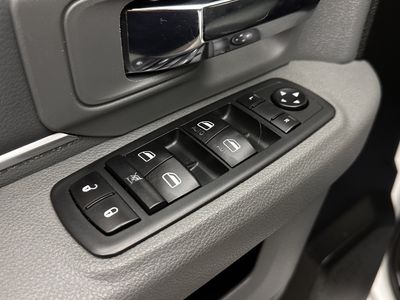 2020 Ram 1500 Classic — photo 10 view