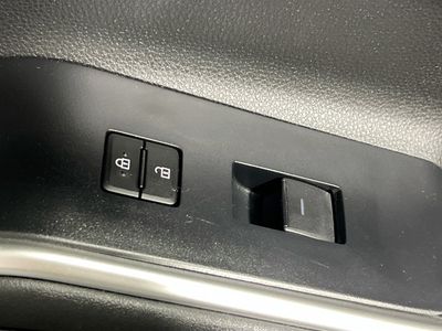 2024 Toyota Highlander — photo 28 view