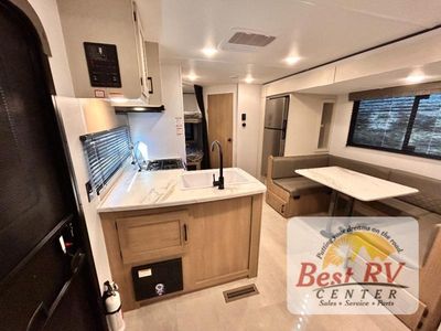 2026 Dutchmen RV Aspen Trail LE — photo 10 view