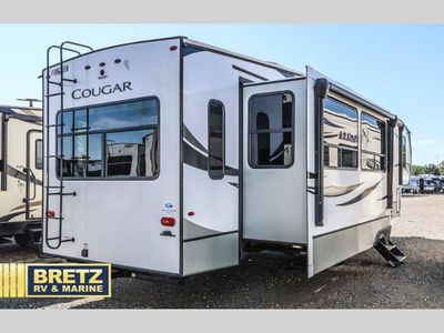 2022 Keystone RV Cougar — detail view