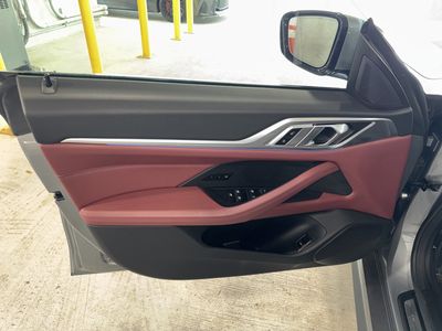 2023 BMW i4 — photo 17 view