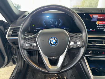 2023 BMW i4 — photo 21 view