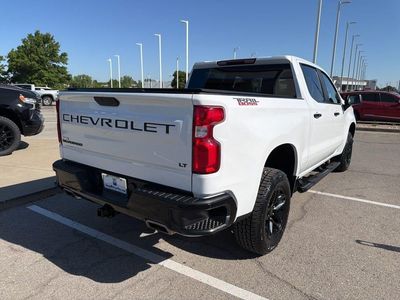 2021 Chevrolet Silverado 1500 — rear three-quarter view