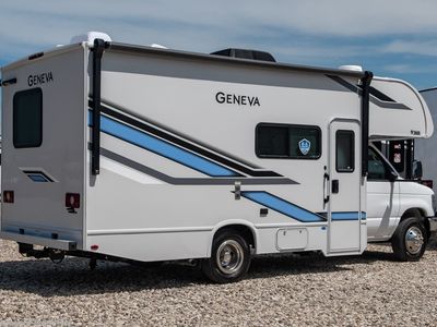 2026 Thor Motor Coach Geneva — photo 32 view