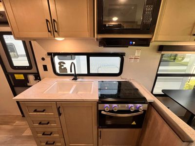 2026 Jayco PROWLER - Photo 6