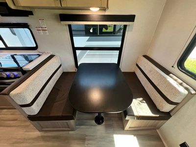 2026 Jayco PROWLER - Photo 5