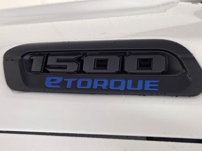 2026 Ram 1500 — photo 8 view