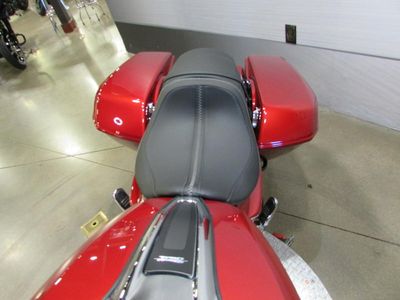 2025 Harley-Davidson FLHX - Street Glide — photo 10 view