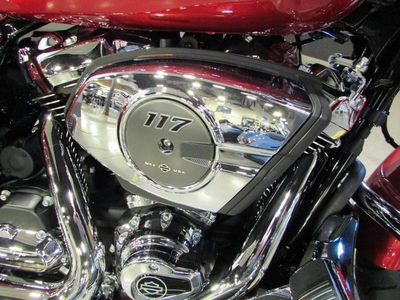 2025 Harley-Davidson FLHX - Street Glide — photo 11 view