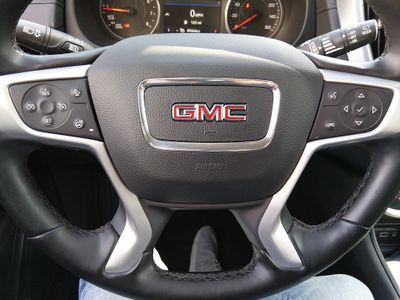 2024 GMC Terrain — photo 12 view