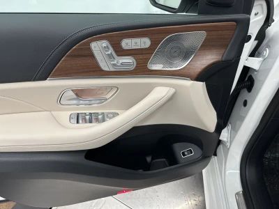 2026 Mercedes-Benz GLE - Photo 11